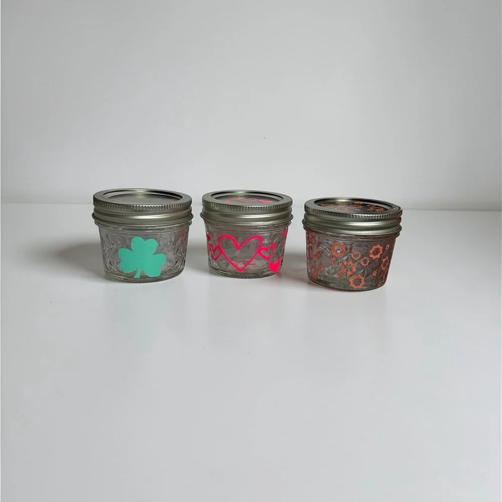 Decorative Glass Jars with Lids 3ct